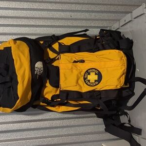 💙🖤The North Face Large hiking backpack💙🖤